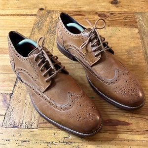 Rockport wing tip shoes - tan - size 10